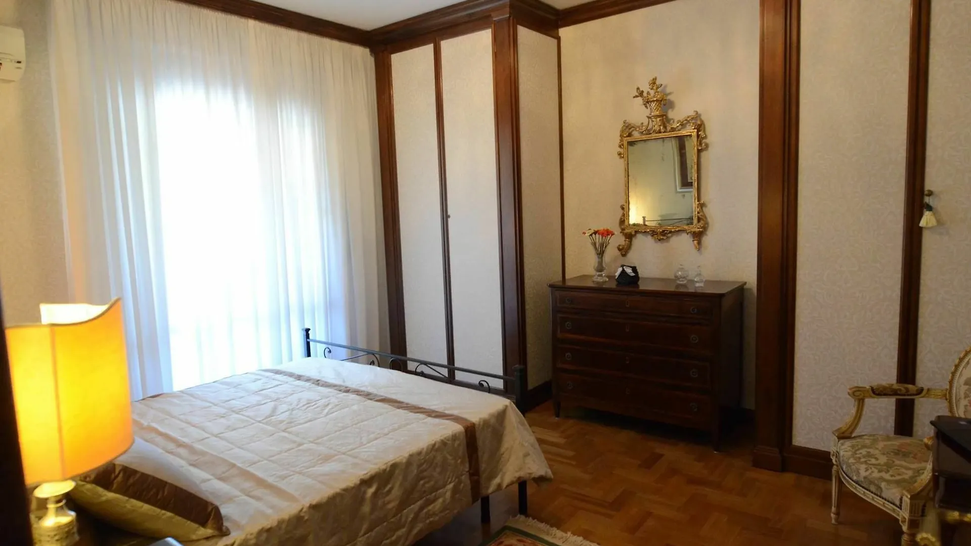 Bed And Breakfast Pisa Relais 3*,